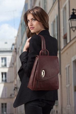 Sac bandoulière femme KATANA en cuir gras marron gold 