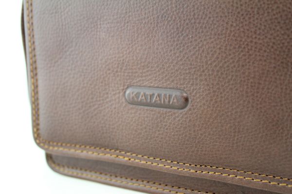 Pochette à rabat Katana K 36103 Cuir de Vachette gras
