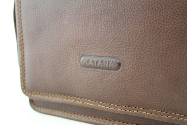 Pochette à rabat Katana K 36103 Cuir de Vachette gras 