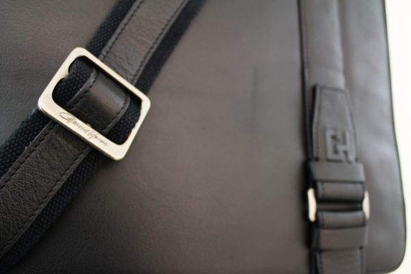 Besace Softline Gérard Henon GH 4855 Cuir de Vachette souple 