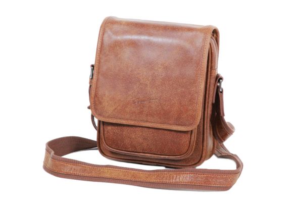 Pochette Gérard Henon Outland Cuir de Vachette Vieilli Pleine fleur GH 8350