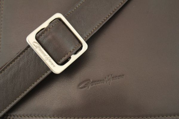 Pochette Gérard Henon Soft line GH 2550 Cuir de Vachette lisse souple