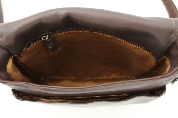 Pochette Gérard Henon Soft line GH 2550 Cuir de Vachette lisse souple